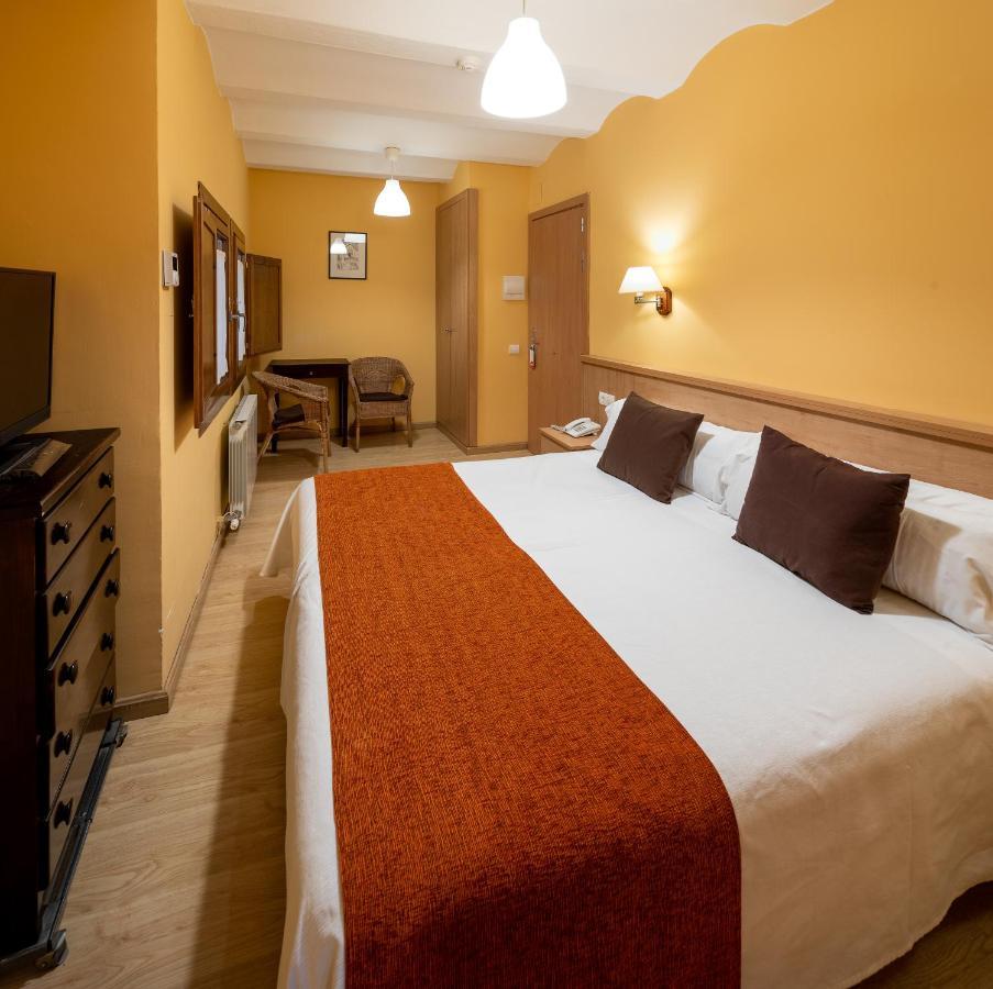 Hotel Ripoll Sant Hilari Sacalm Esterno foto