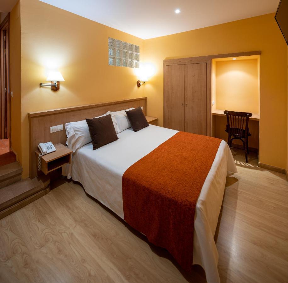 Hotel Ripoll Sant Hilari Sacalm Esterno foto